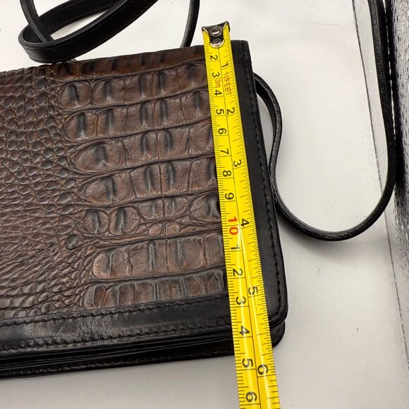 Brahmin Black Leather Crocodile Embossed Crossbody Bag Multiple Compartments - Picture 8 of 8